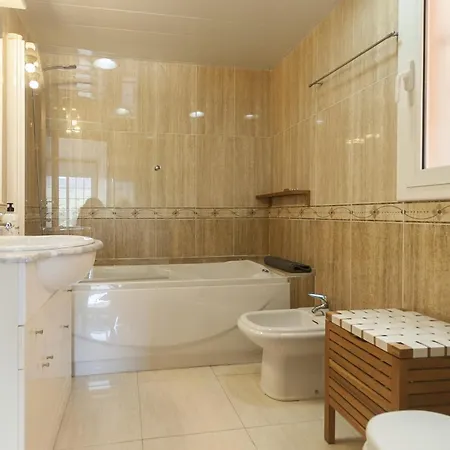 Bright Duplex With Pool Tossa de Mar
