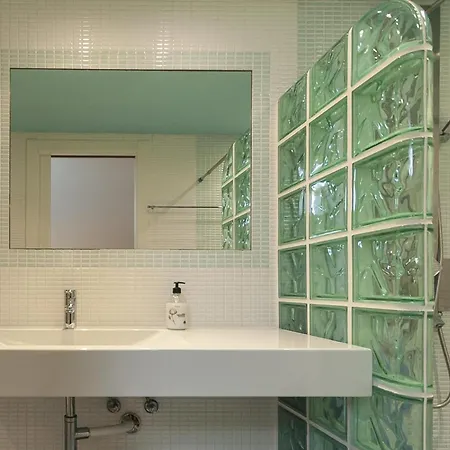 Apartmán Bright Duplex With Pool *